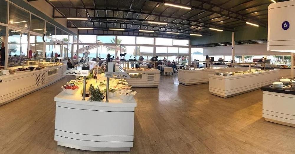 拉玛俱乐部酒店 贝尔迪比 外观 照片