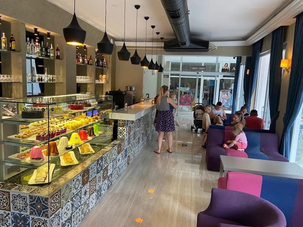 拉玛俱乐部酒店 贝尔迪比 外观 照片